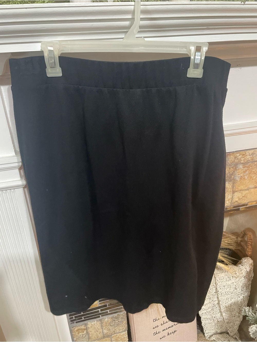 Zenana Outfitters Black Pencil Skirt